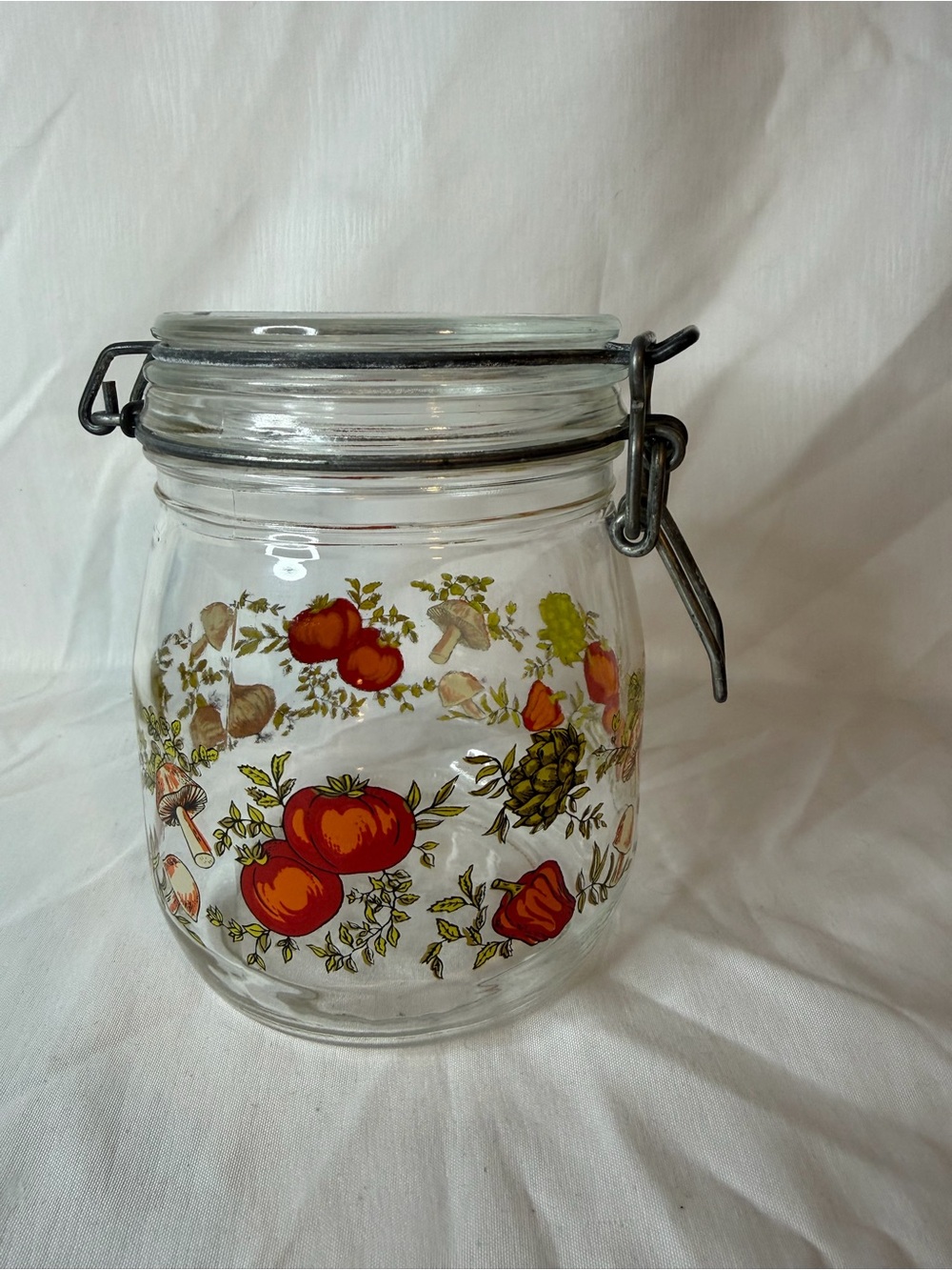 Vintage Arcoroc France Glass Canister Vegetable Garden Tomato Mushroom - Picture 2 of 12